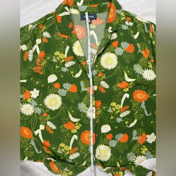 ModCloth Floral Tie-Front Button Down Blouse โ Size L - Picture 5 of 11